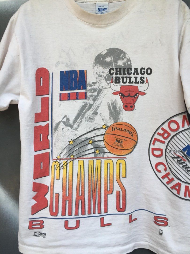 NBA × Salem Sportswear Vintage 1991 Chicago Bulls NBA World Champs T-Shirt Size US L / EU 52-54 / 3 - 3 Thumbnail