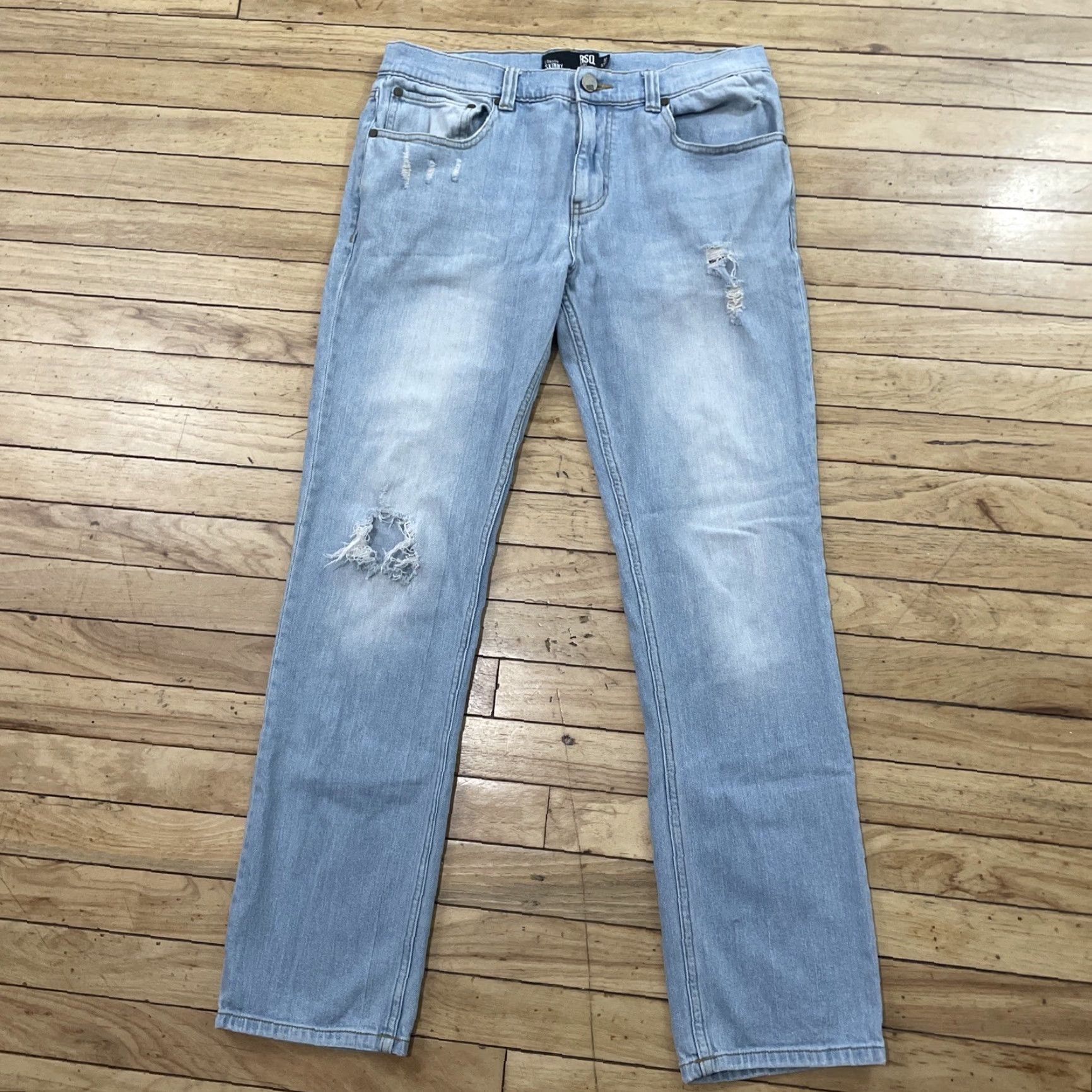 Rsq RSQ Jeans Men 32x32 London Skinny Light Blue Denim Distressed 5-Pocket 32 Inseam Slim Straight"} Size US 32 / EU 48 - 4 Thumbnail