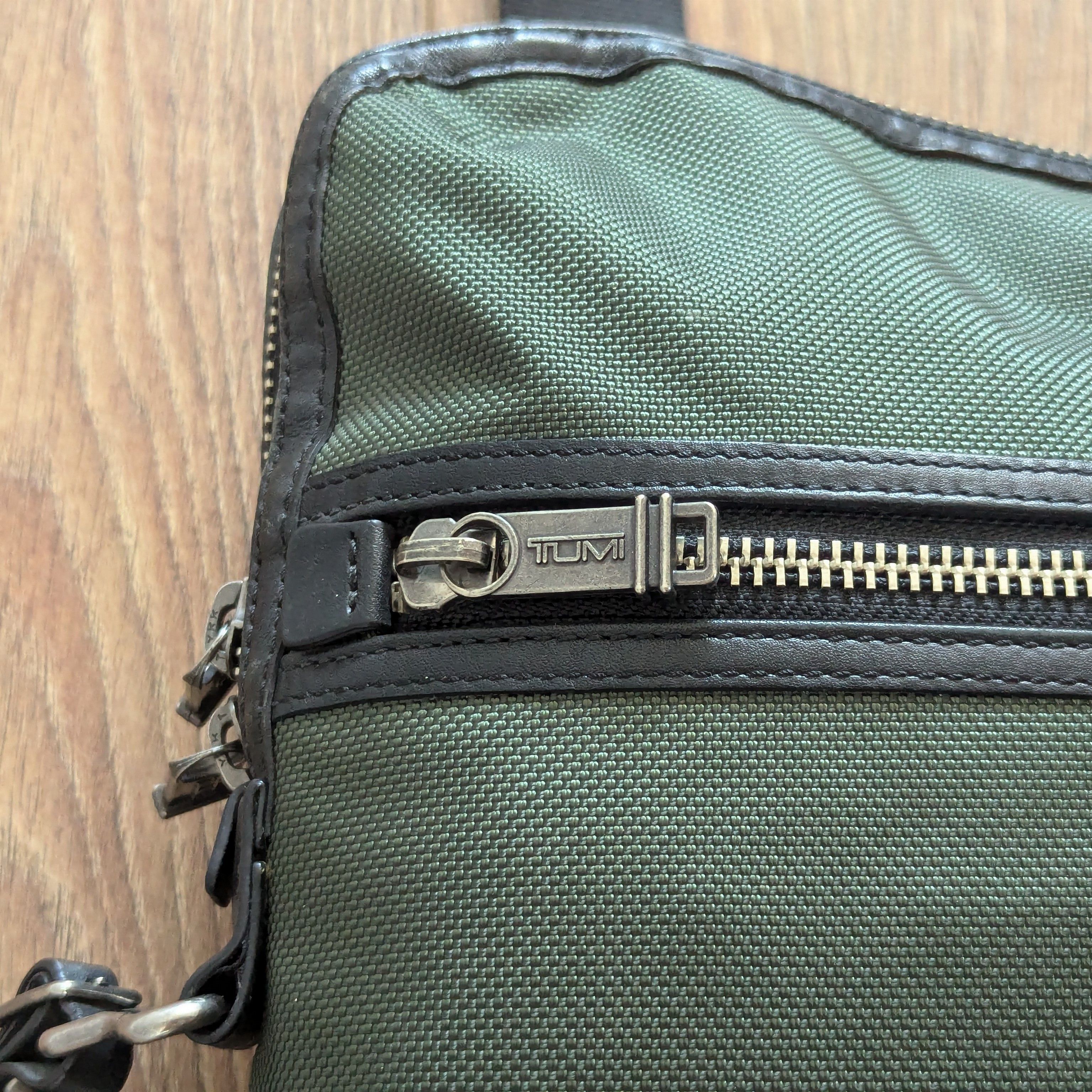 Tumi Tumi Alpha Bravo Messenger Laptop Messenger Bag Dark Green Size ONE SIZE - 3 Thumbnail