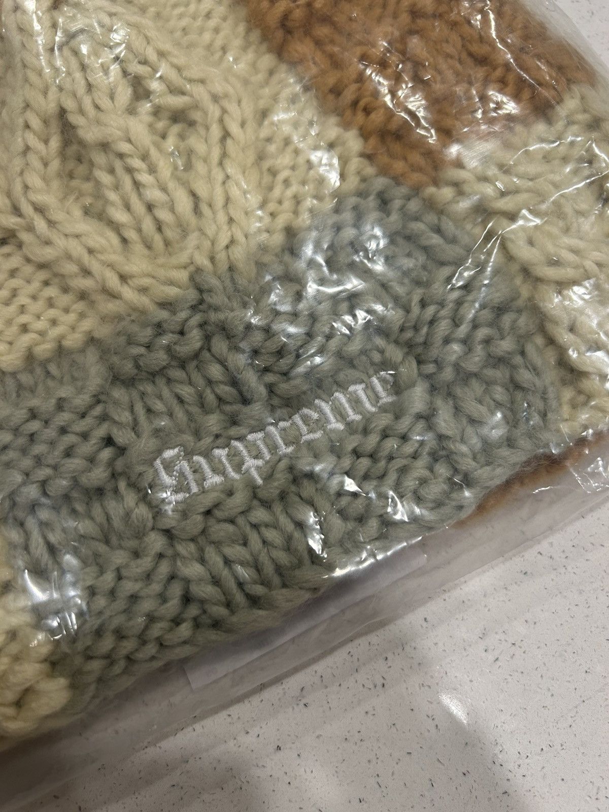 Supreme Supreme Block Knit Beanie Tan DS Size ONE SIZE - 3 Thumbnail