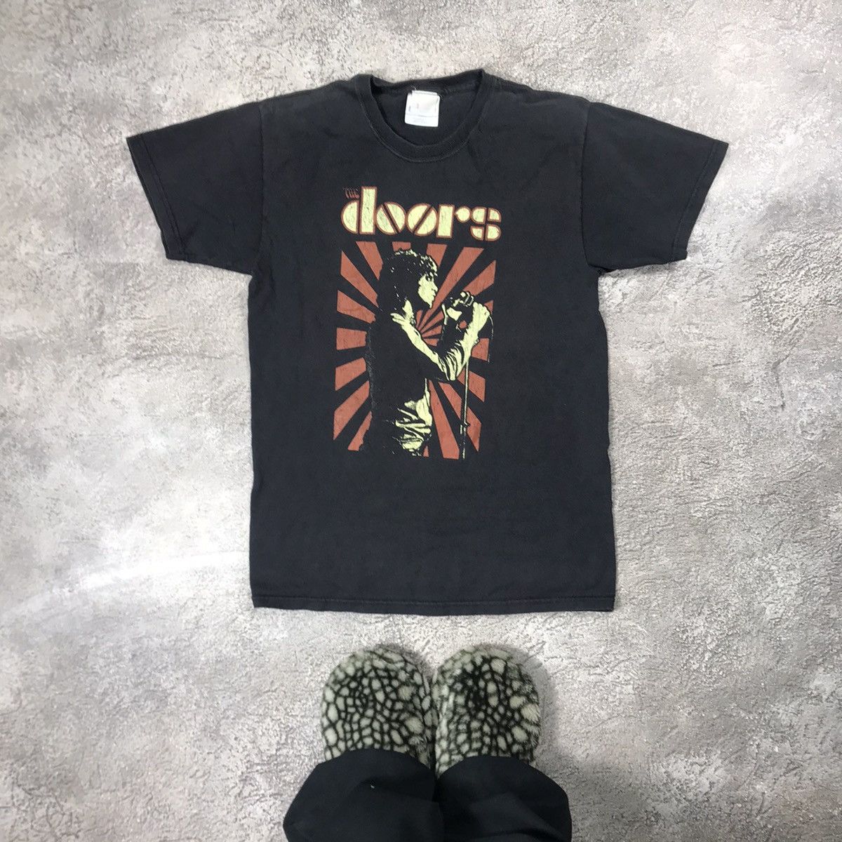 Vintage Vintage 90s The Doors Band Graphic Tee Grunge Black Baggy S Size US S / EU 44-46 / 1 - 1 Thumbnail