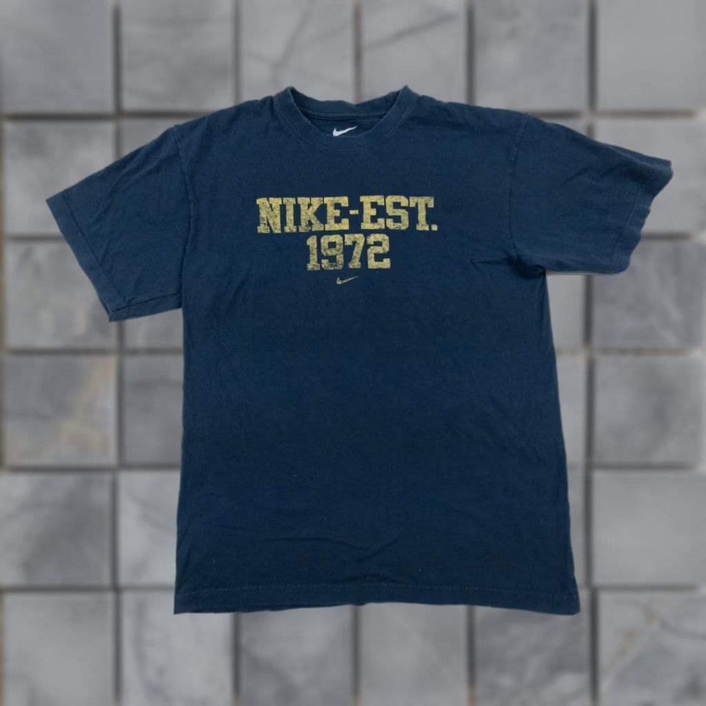 Nike Nike Shirt Men Small Blue Short Sleeve Adult Graphic Tee Swoosh Logo Pre-owned Size US S / EU 44-46 / 1 - 1 Thumbnail