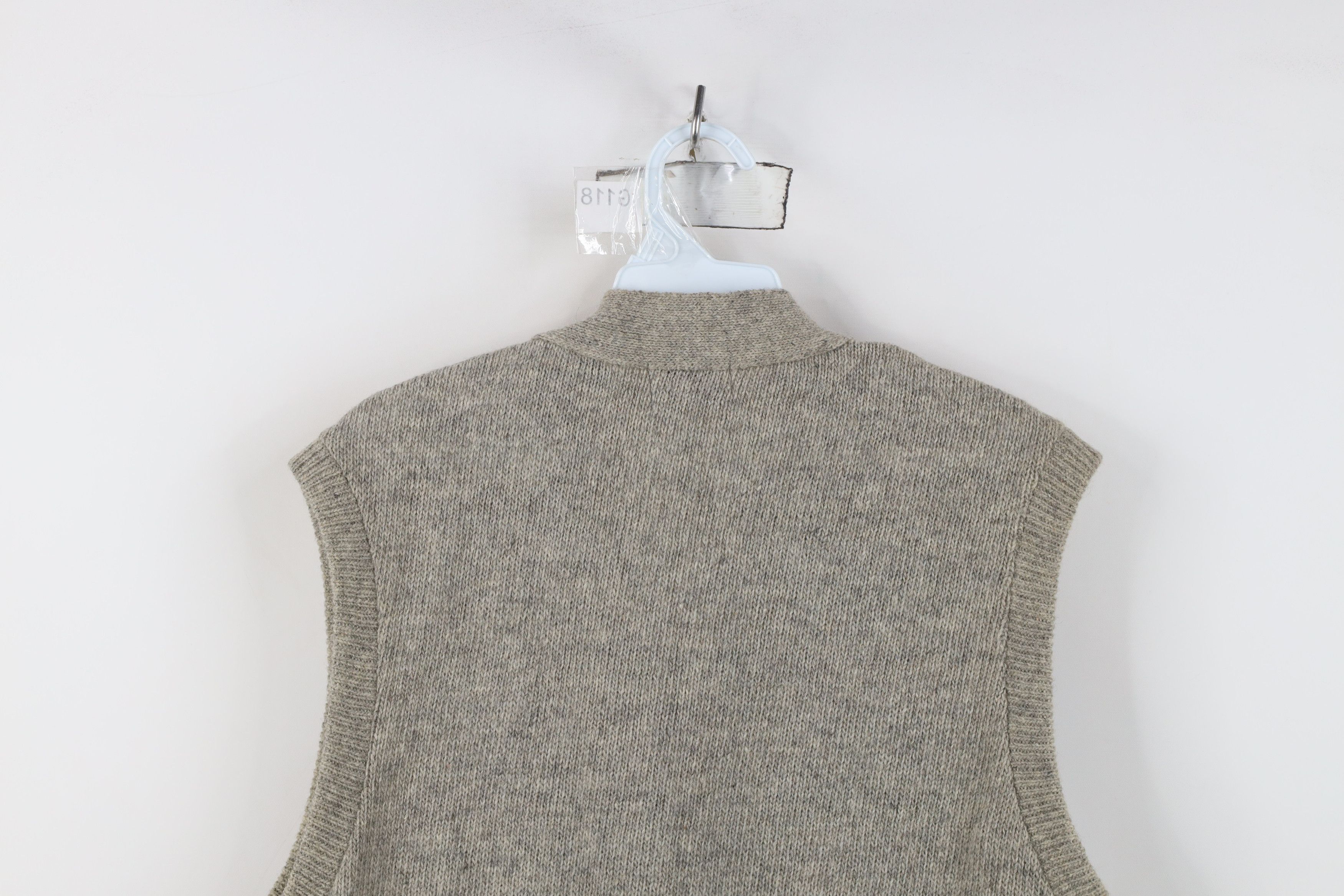 Vintage Vintage 50s 60s Streetwear Cardigan Sweater Vest USA Gray Size US M / EU 48-50 / 2 - 10 Thumbnail