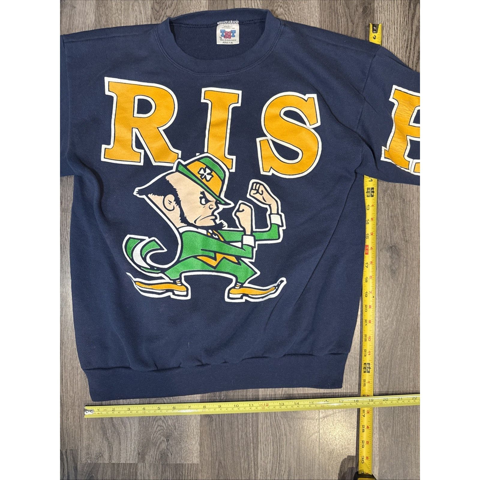 Other Vintage Notre Dame Fighting Irish TNT Crewneck Sweatshirt ☘️ Size US XL / EU 56 / 4 - 4 Thumbnail