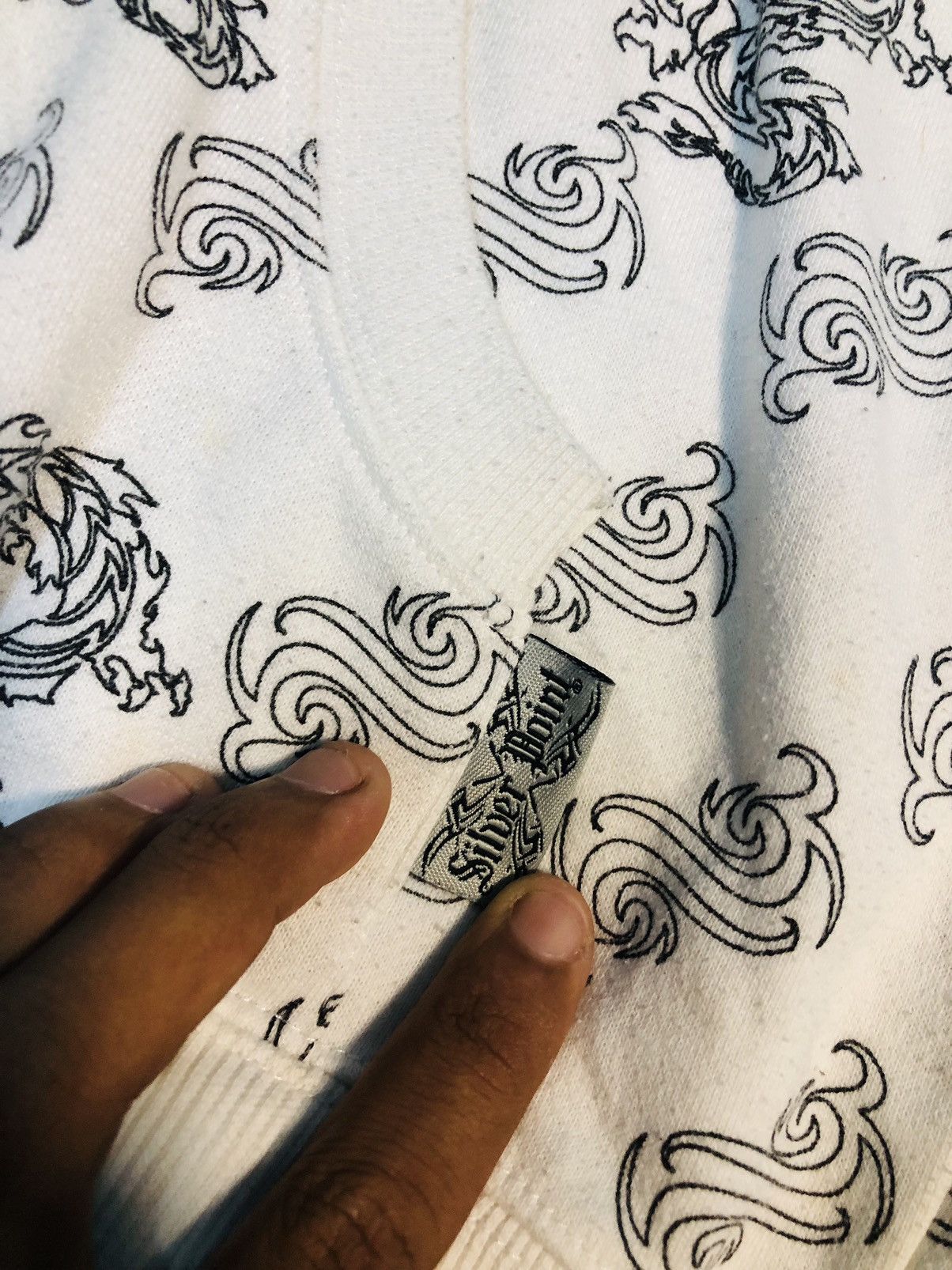 Japanese Brand Silver Point Dragon Design Hoodie (4) Size US M / EU 48-50 / 2 - 5 Thumbnail