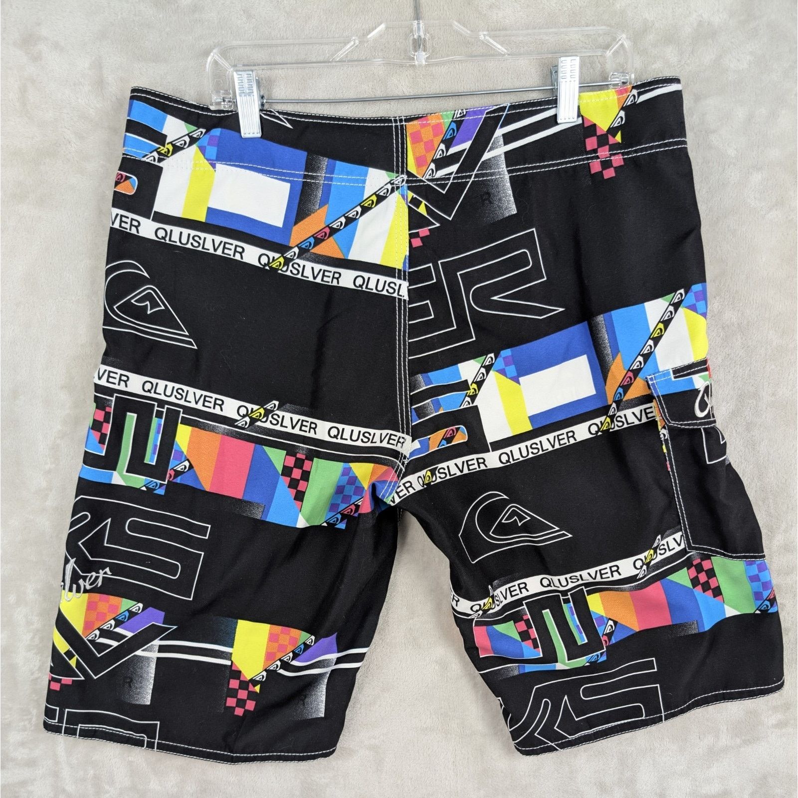 Quiksilver Vintage Quicksilver Y2K Board Shorts 38" Geo Print Qluslver Size US 38 / EU 54 - 4 Thumbnail
