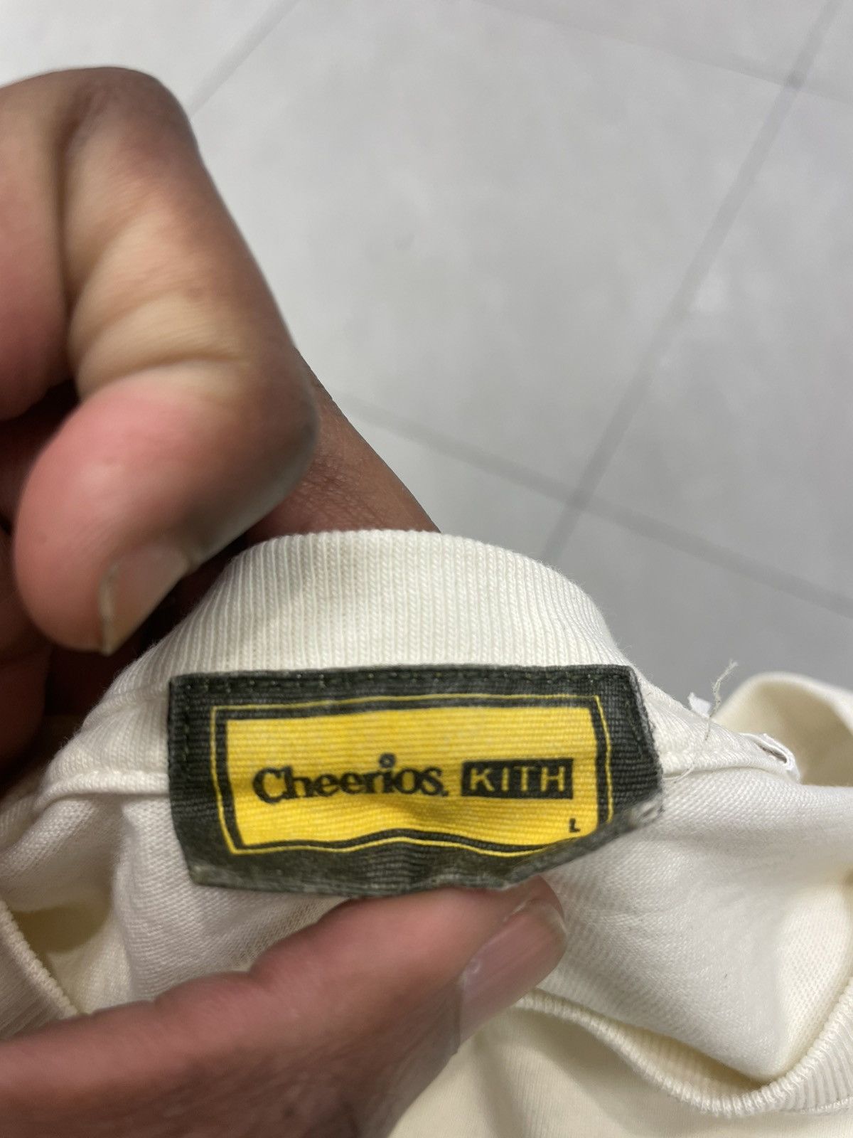 Kith Kith x Honey Nut Cheerios Size US L / EU 52-54 / 3 - 2 Thumbnail