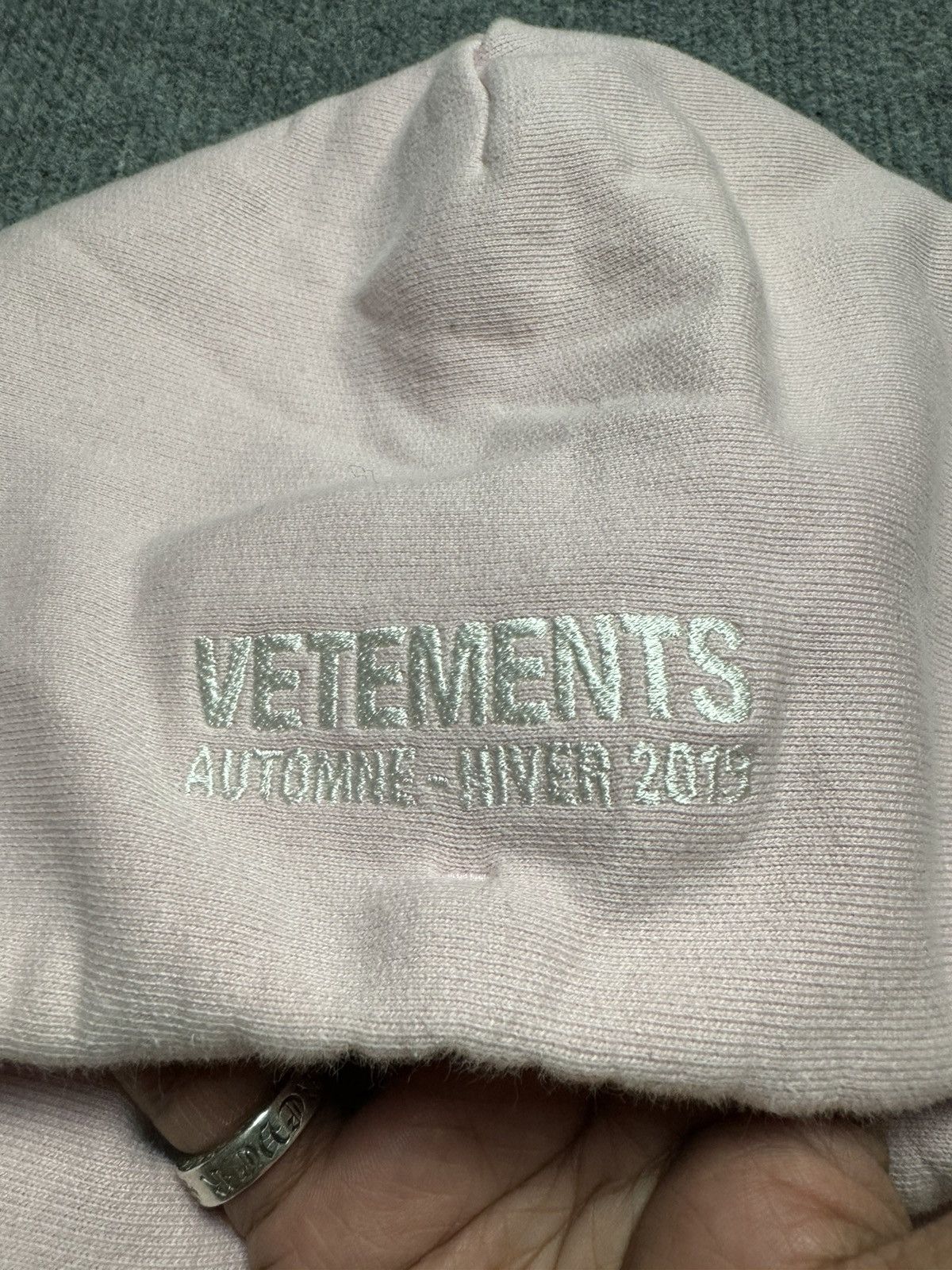 Vetements Vetements - Limited Edition 2018 Pink Unicorn Hoodie Size US M / EU 48-50 / 2 - 5 Thumbnail