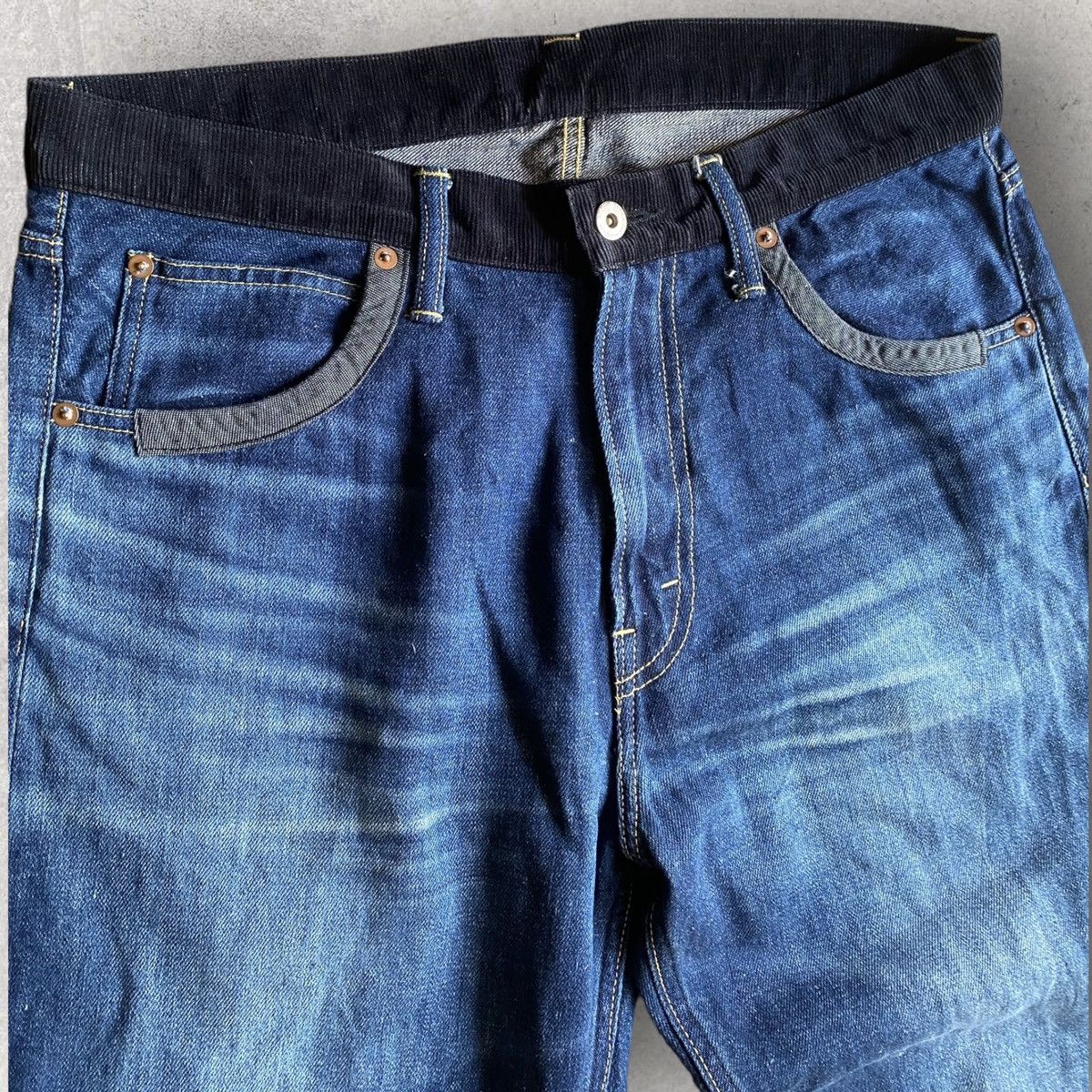 Comme des Garcons Black Corduroy Contrast Waist Jeans Size US 33 - 1 Thumbnail