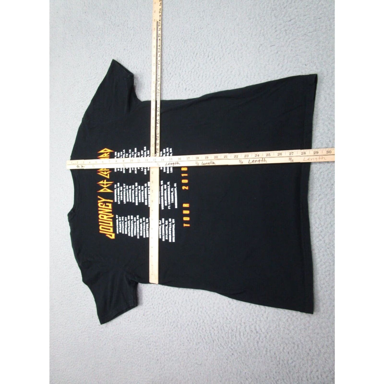 Vintage Def Leppard Concert Tour 2018 Rock T-Shirt Mens Medium Black Size US M / EU 48-50 / 2 - 4 Thumbnail