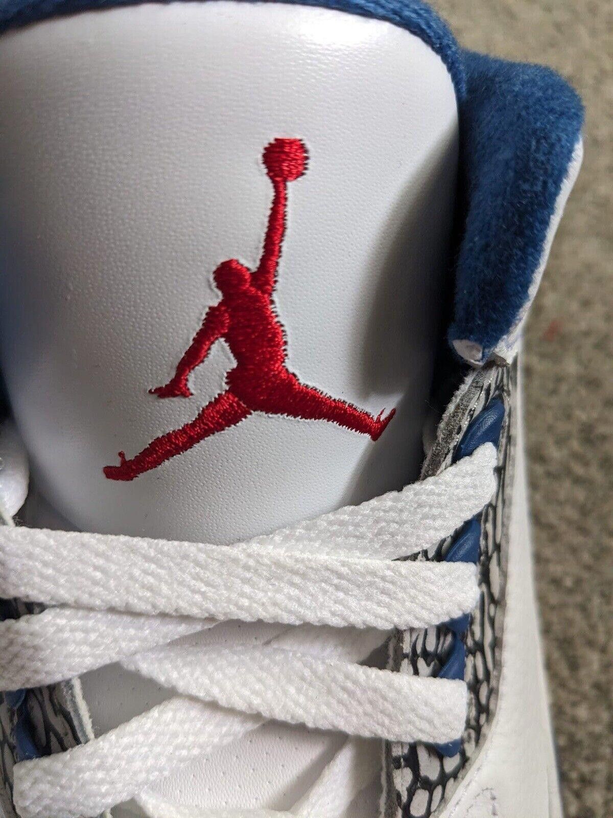 Jordan Brand 2011 Nike Air Jordan 3 III Retro OG True Blue 136064 104 Size US 10.5 / EU 43-44 - 12 Thumbnail