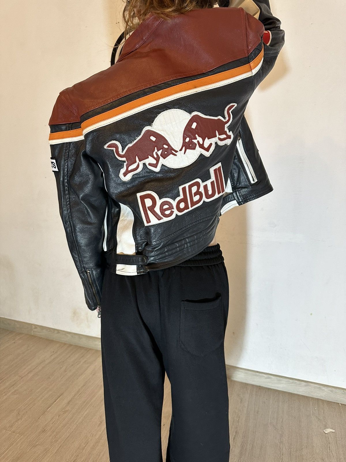 Vintage Crazy Vintage Red Bull Leather Jacket Size S / US 4 / IT 40 - 10 Thumbnail