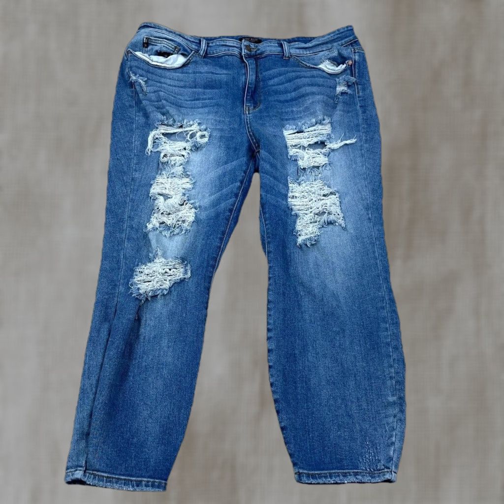 Vintage Judy Blue Jeans Women 22W Boyfriend Fit Jeans Medium Wash Blue Distressed Stretch 5-Pocket Size 40" / US 18 - 1 Thumbnail