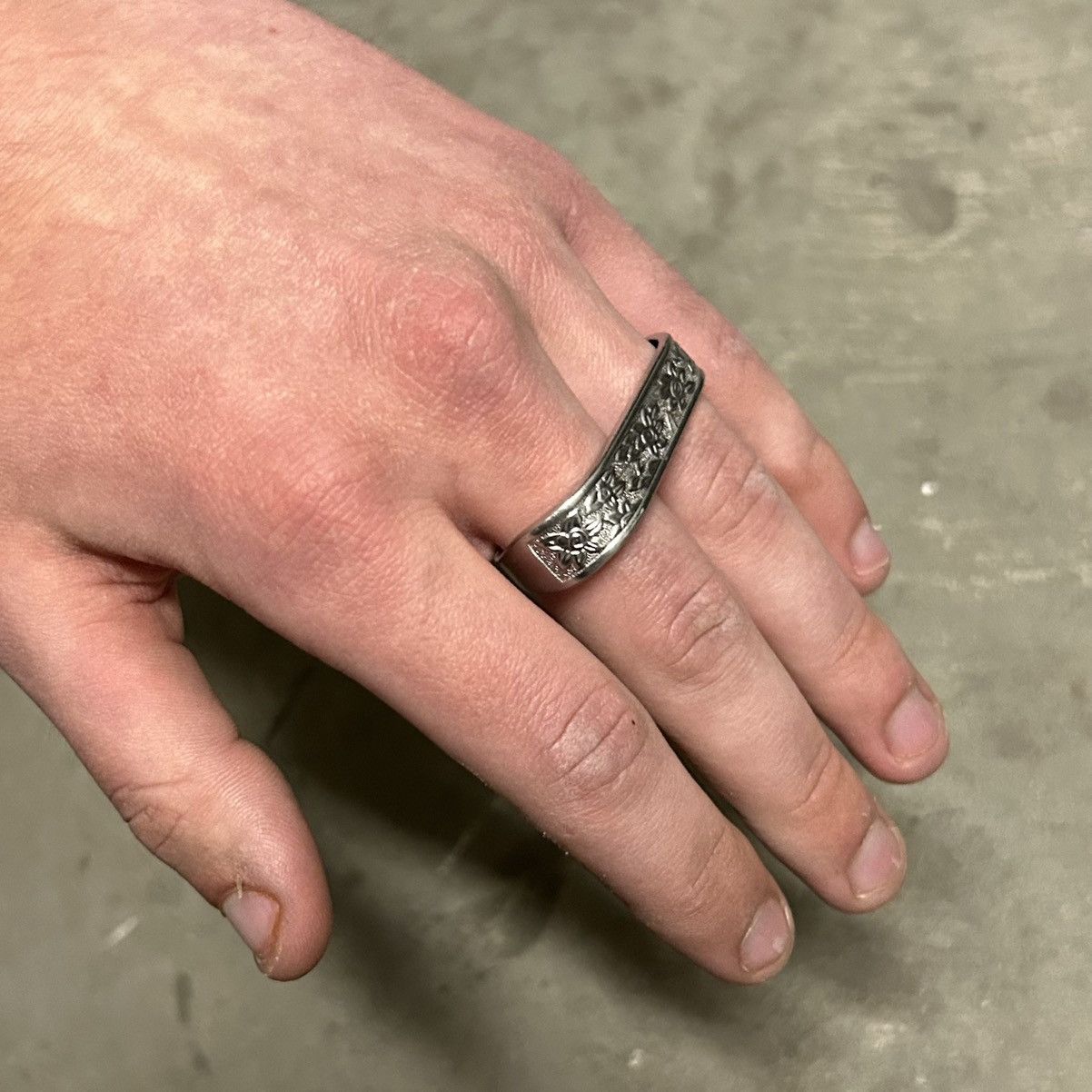 Vintage Custom 1/1 Silver 2 Finger Ring Size ONE SIZE - 5 Thumbnail