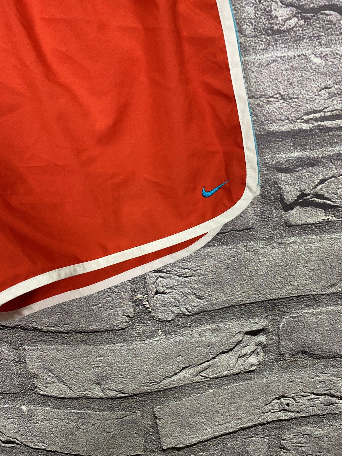 Vintage Vintage nylon shorts Nike west Germany acg Size US 38 / EU 54 - 2 Thumbnail