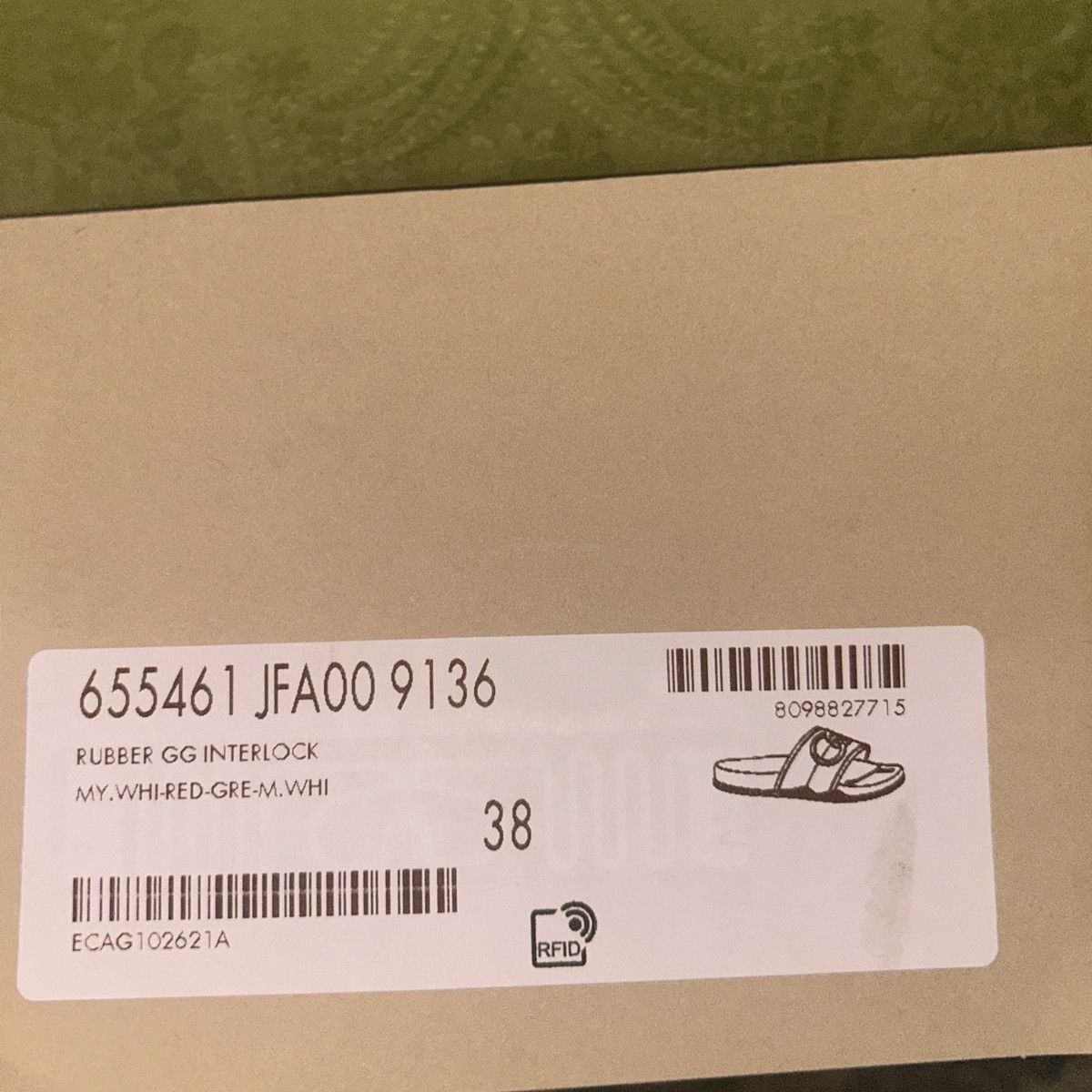 Gucci Gucci GG Interlocking Logo Rubber Sandals Slides size 38 Size US 8 / IT 38 - 14 Thumbnail
