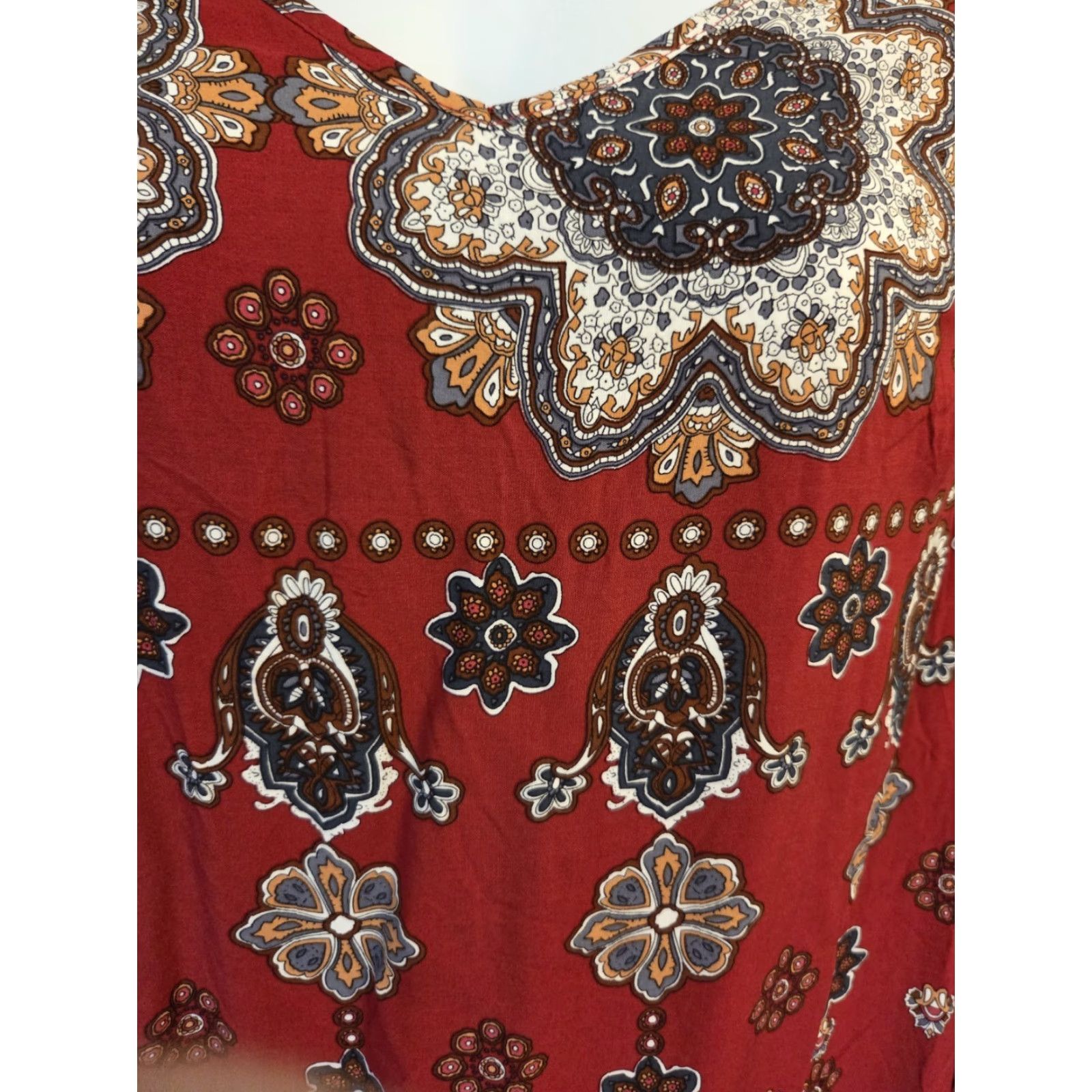 Shein SheIn Curve Red Floral Medallion Print Drop Waist Dress 1X Women Knee Length Boho Hippie V-Neck Long Sleeve Shift Dress Fits Plus Size Size XL / US 12-14 / IT 48-50 - 2 Thumbnail