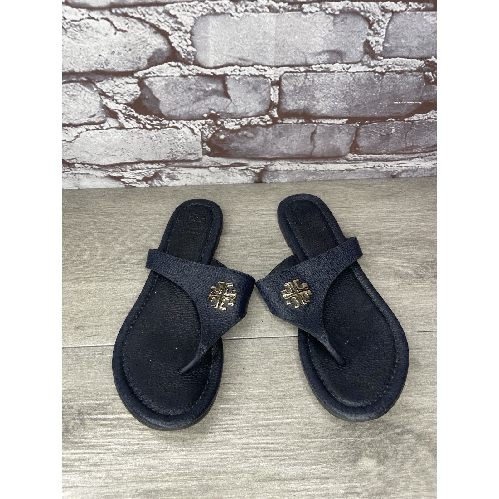 Tory Burch Tory Burch Jole Navy Blue Thong Tumbled Leather Sandals Wome Size US 6.5 / IT 36.5 - 2 Thumbnail