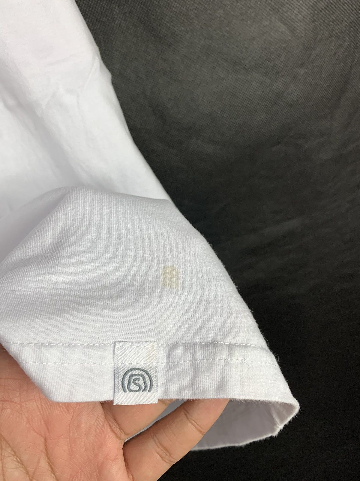 Japanese Brand Steals! The Galapagos Szimon The Beatles Spoof Tee Size US S / EU 44-46 / 1 - 4 Thumbnail