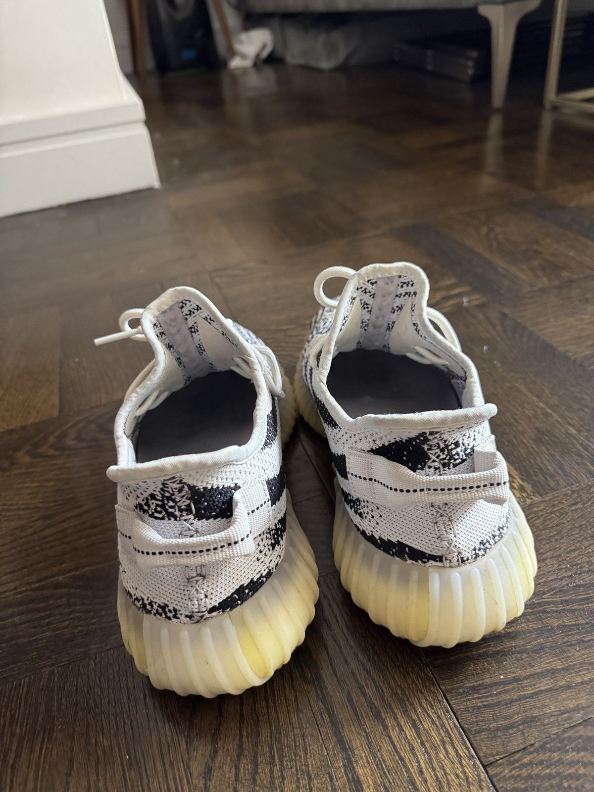 Yeezy Yeezy Boost 350 Zebra Size US 9.5 / EU 42-43 - 3 Thumbnail