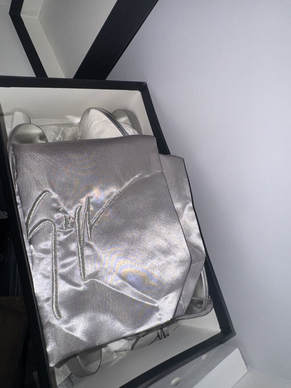 Giuseppe Zanotti Giuseppe Zanotti Silver Sandal Size US 10 / IT 40 - 7 Thumbnail
