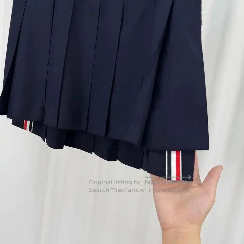 Thom Browne Thom Browne Pleated Wool Skirt for Summer . Size 26" / US 2 / IT 38 - 4 Thumbnail