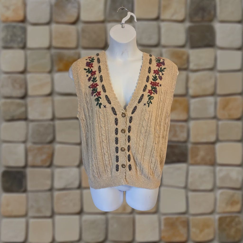 Jantzen VINTAGE Jantzen Sweater Vest Sleeveless Beige Floral Embroidered L 80s Size L / US 10 / IT 46 - 1 Thumbnail