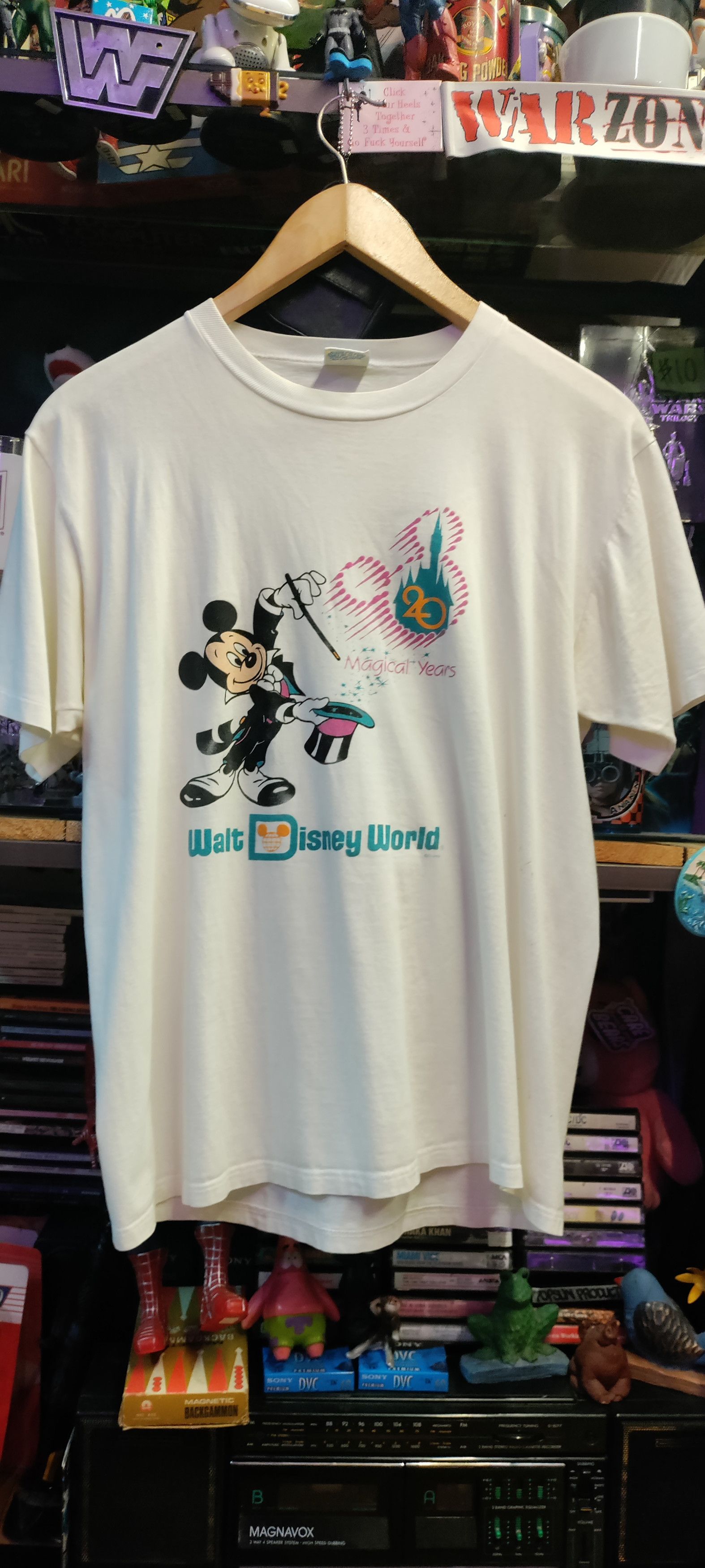 Vintage Walt Disney World 20 year anniversary vintage tee shirt Size US XL / EU 56 / 4 - 1 Thumbnail