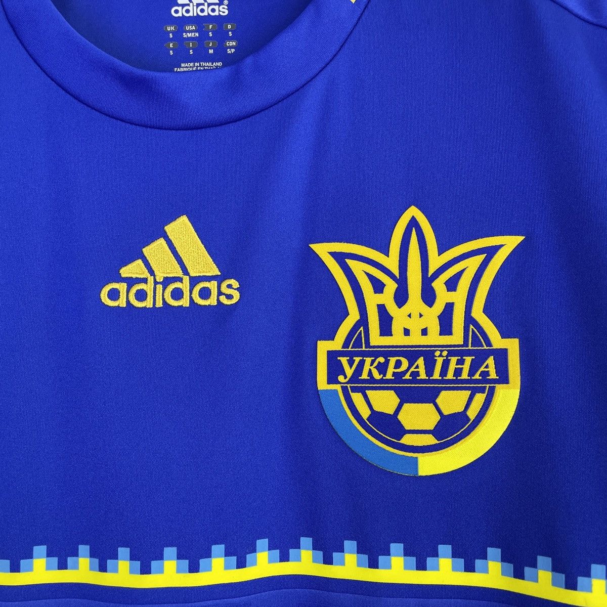 Adidas Ukraine National Team Away Soccer Jersey Shirt Euro 2012 Size US S / EU 44-46 / 1 - 3 Thumbnail