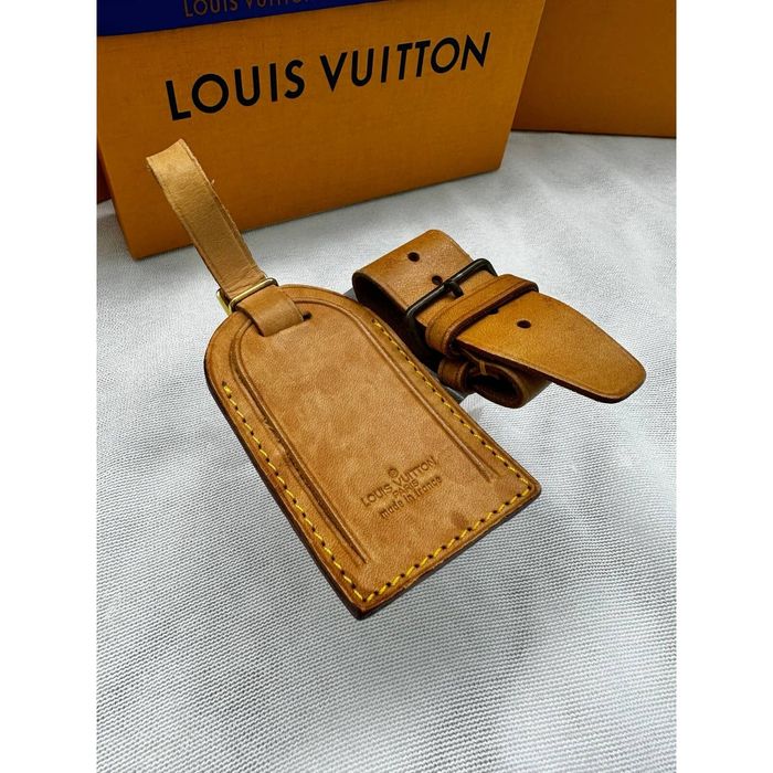 Louis Vuitton Louis Vuitton Luggage Tag Set
