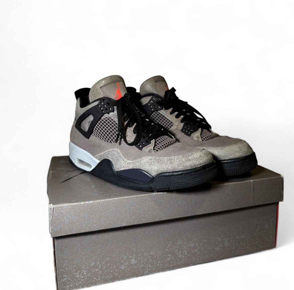 Nike Jordan 4 Retro Taupe Haze