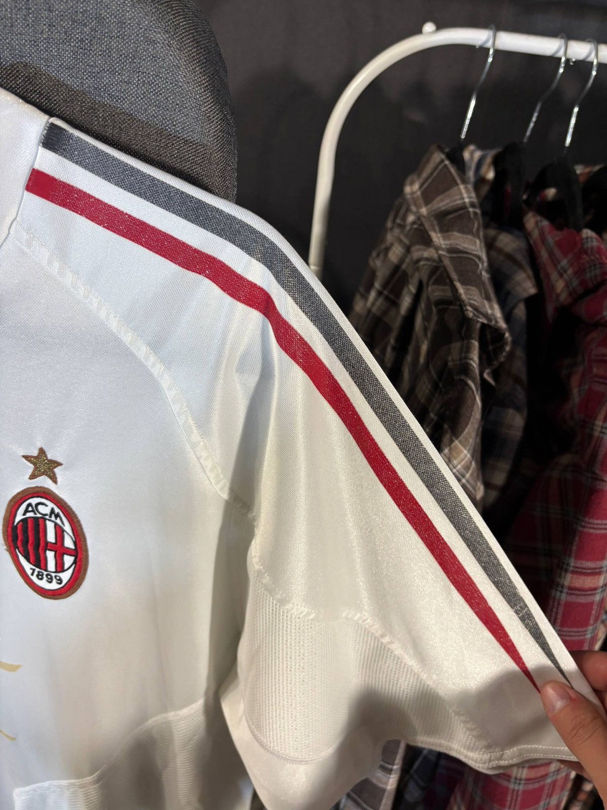 Adidas 2004/05 Vintage Adidas Milan soccer jersey Size:M Size US M / EU 48-50 / 2 - 6 Thumbnail