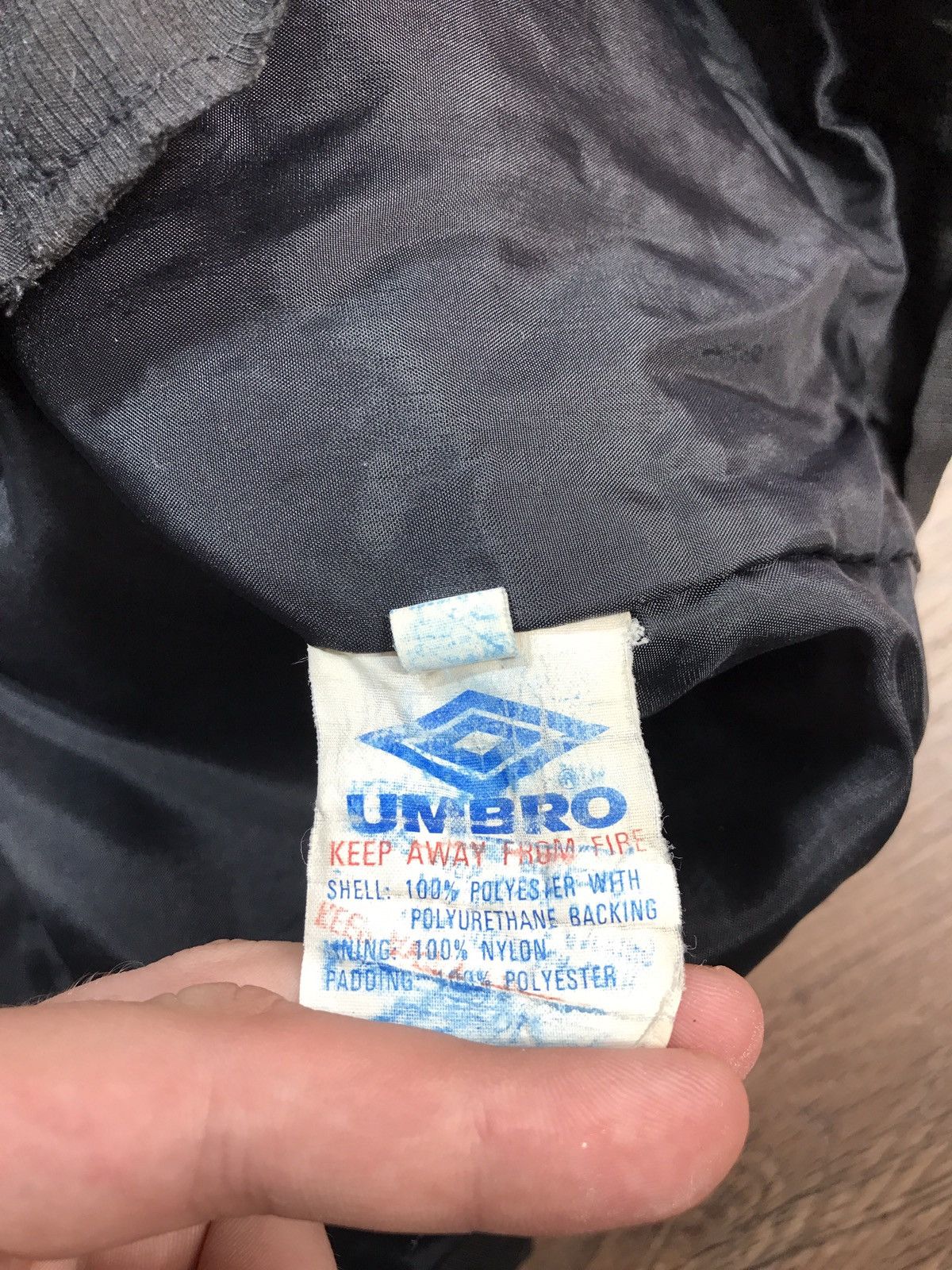 Japanese Brand × Umbro × Vintage Vintage Umbro Distressed Jacket Size US L / EU 52-54 / 3 - 16 Thumbnail