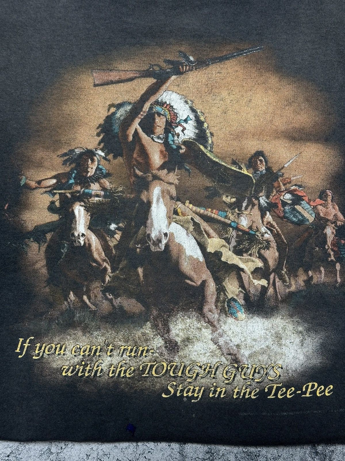 Delta Vintage Sun Faded Navajo Western Indian Graphic T-Shirt Size US XL / EU 56 / 4 - 8 Thumbnail