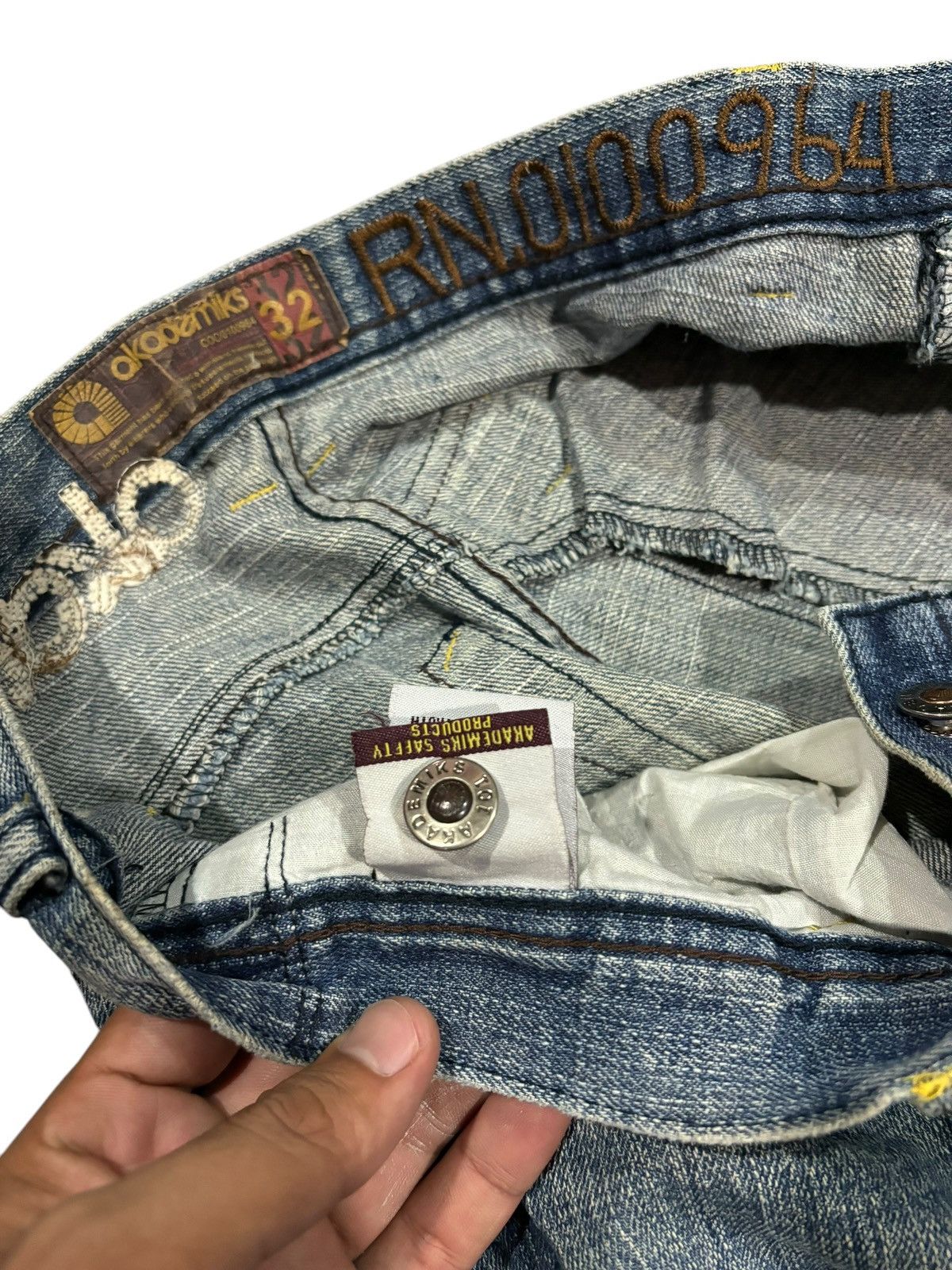 Akademiks × If Six Was Nine 90s Vtg Akademiks Baggy Wide Leg Patchwork Distressed Jeans Size US 32 / EU 48 - 9 Thumbnail