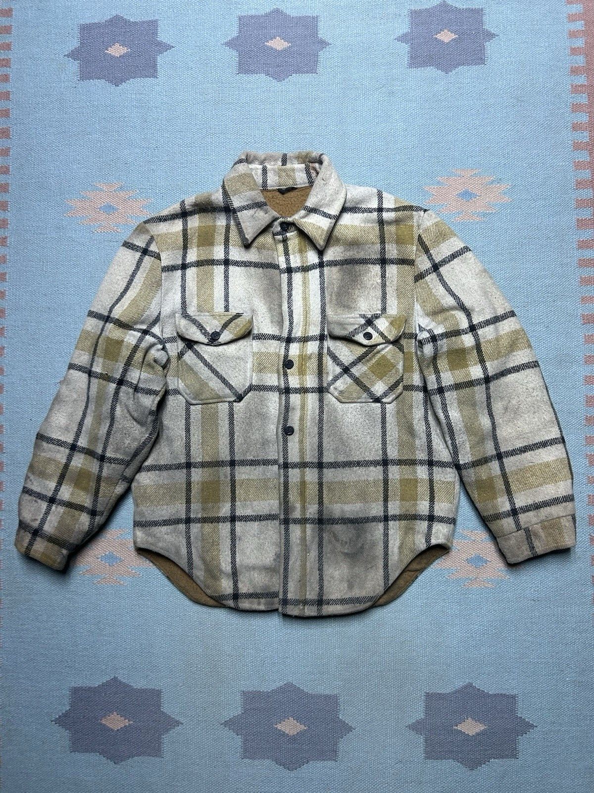 Vintage 60s wool button shirt CPO anchor buttons distressed lined L Size US L / EU 52-54 / 3 - 1 Thumbnail