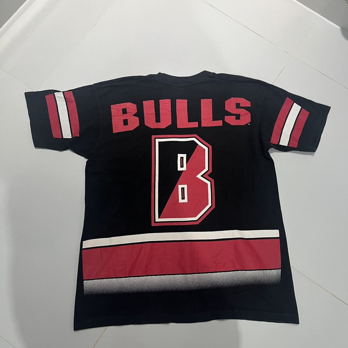 Salem Sportswear × Vintage Chicago Bulls Vintage Tee Salem tag Size US L / EU 52-54 / 3 - 2 Thumbnail
