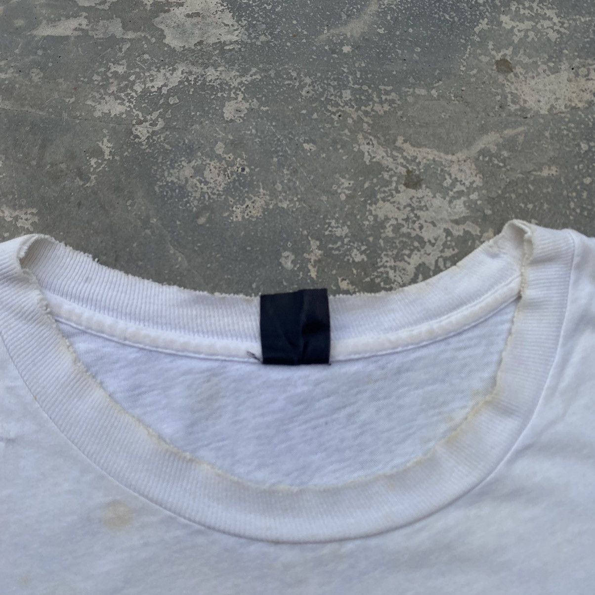 Band Tees 1980s distressed R.E.M album promo Size US M / EU 48-50 / 2 - 10 Thumbnail
