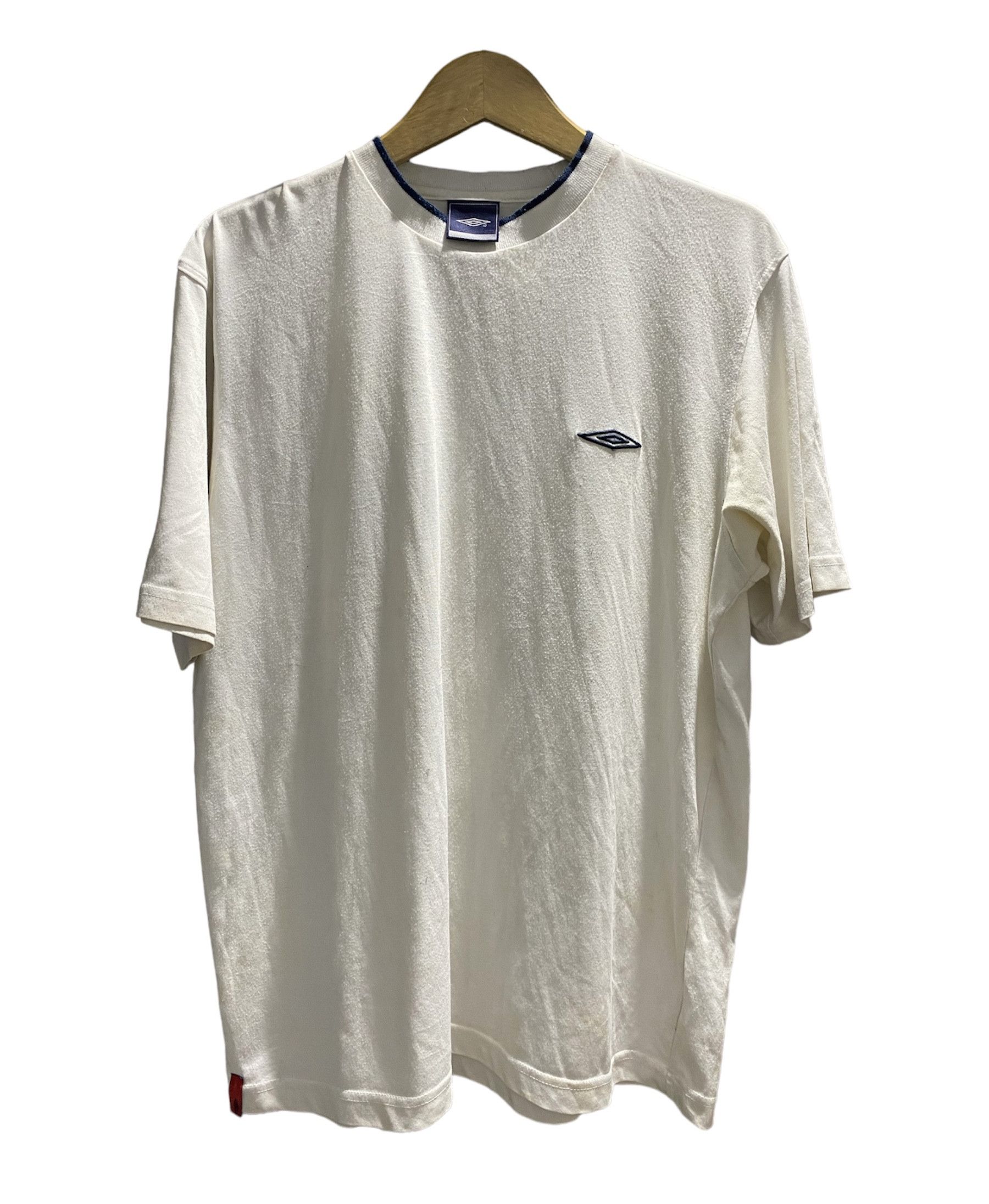 Vintage umbro tshirt blokecore y2k styled