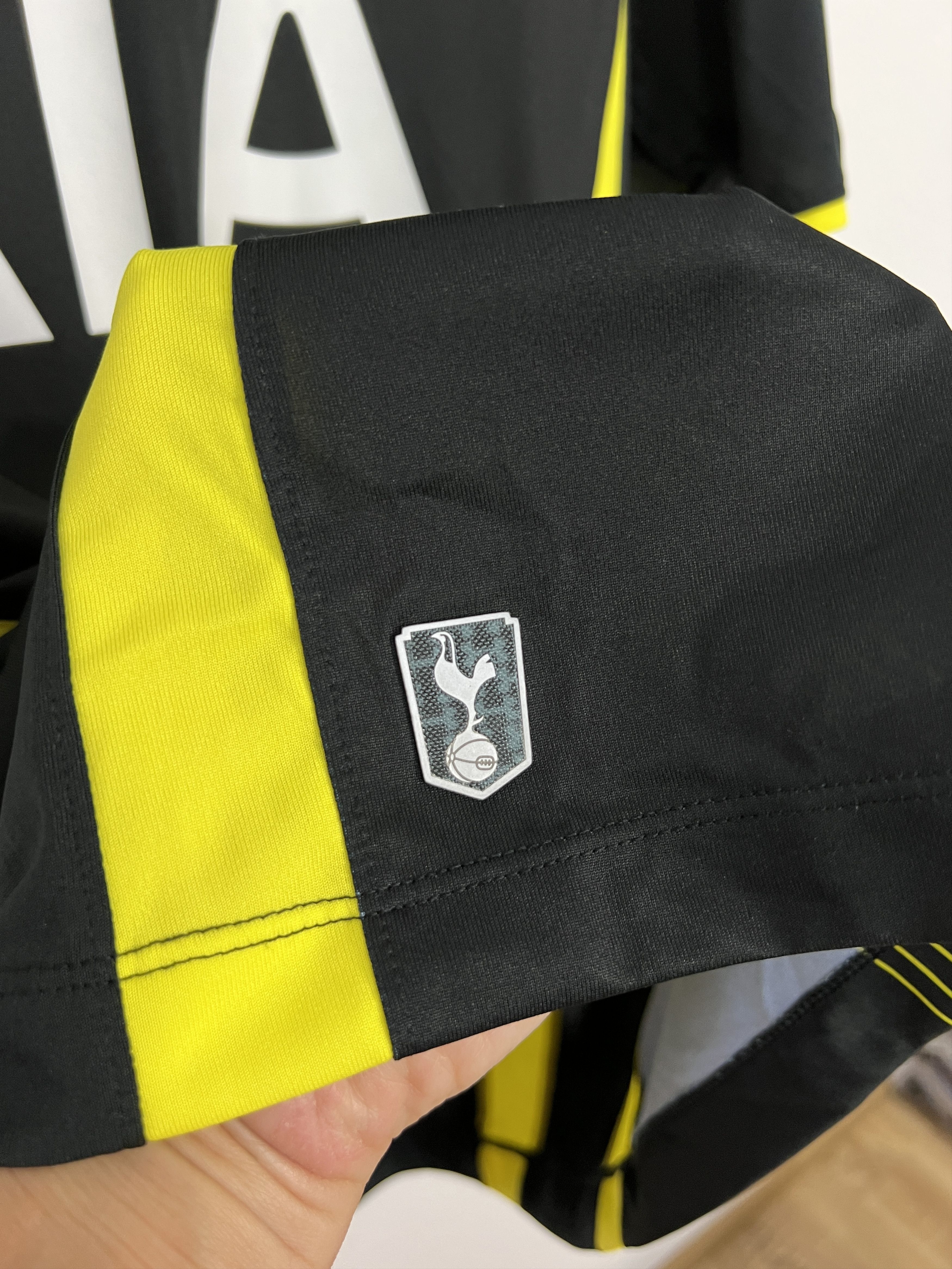 Under Armour Tottenham Hotspur Away football shirt 2014 Soccer Jersey Size US L / EU 52-54 / 3 - 6 Thumbnail