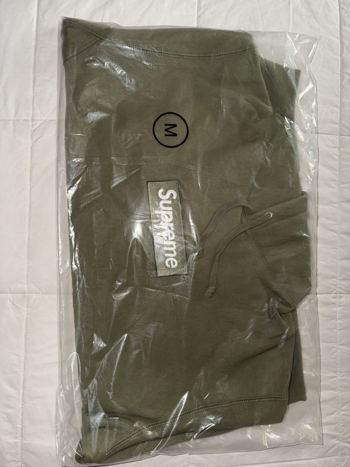 Supreme Supreme Box Logo Hooded Sweatshirt – Light Olive (Medium) Size US M / EU 48-50 / 2 - 1 Thumbnail