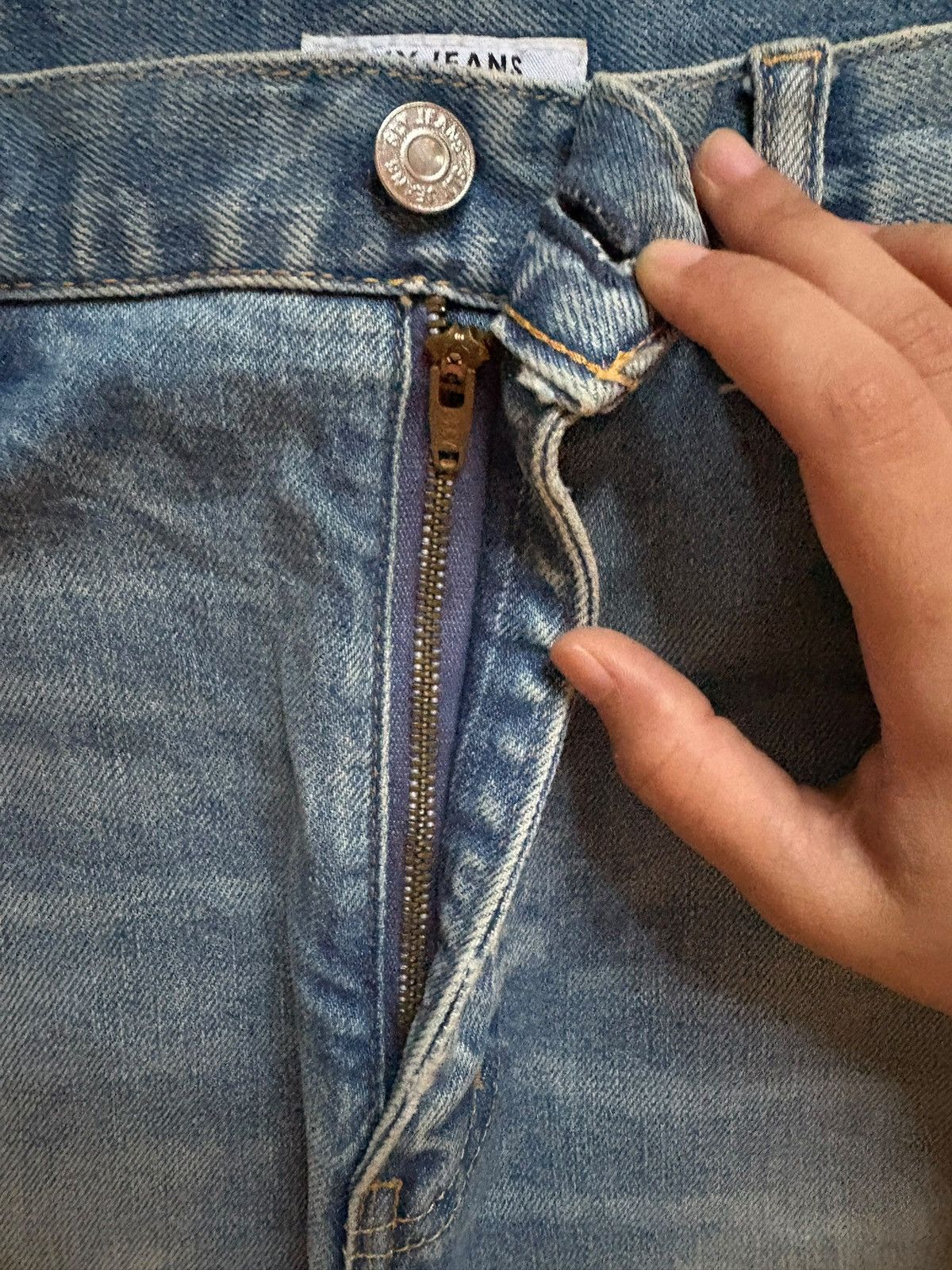 Japanese Brand Vintage Japanese Brand Mud Wash Distress Ripped Flare Jeans Size 27" / US 4 / IT 40 - 3 Thumbnail