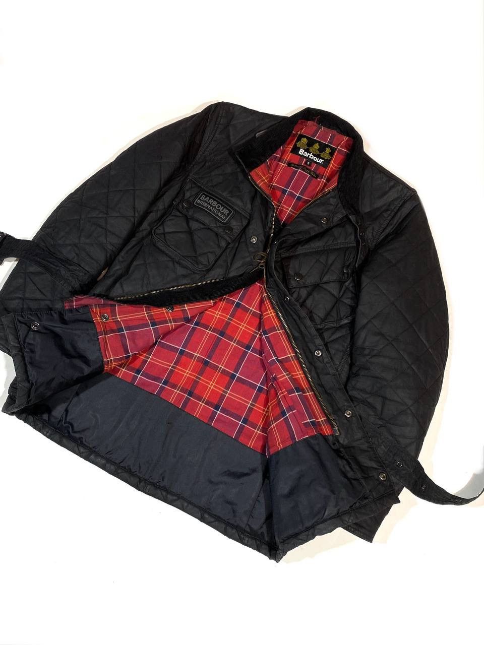 Barbour Barbour International Quilted Waxed Men Jacket Size US S / EU 44-46 / 1 - 3 Thumbnail