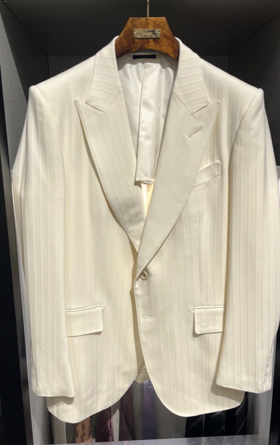 Tom Ford o1c1z0326 Dyllan Blazer Jacket in Whit Wool Size US XL / EU 56 / 4 - 1 Thumbnail