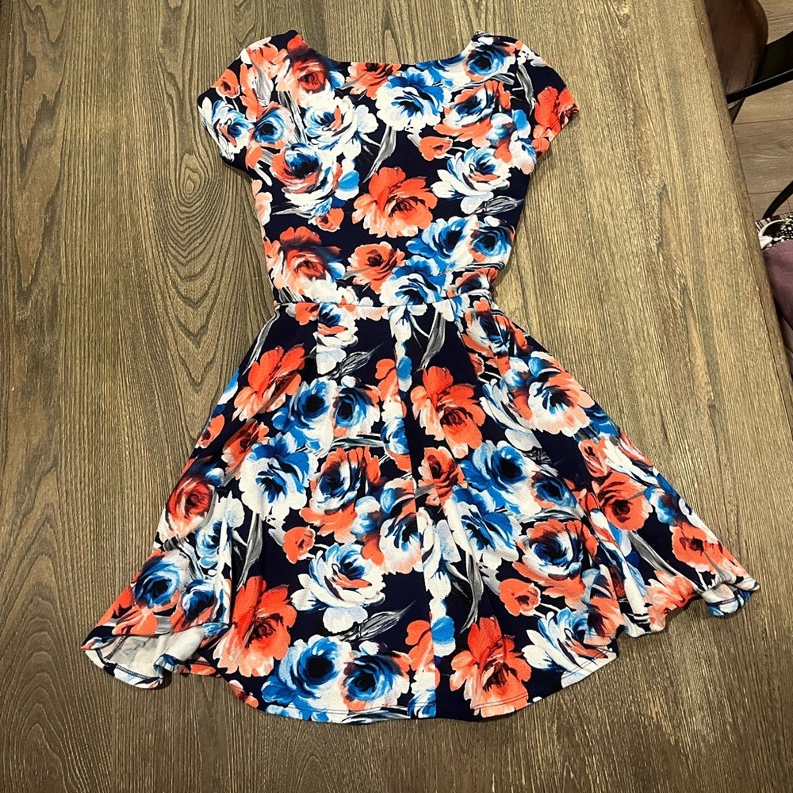 Dress the Population Lily Rose Fit & Flare Dress Floral Short Sleeve Scoop Neck Size L / US 10 / IT 46 - 6 Thumbnail