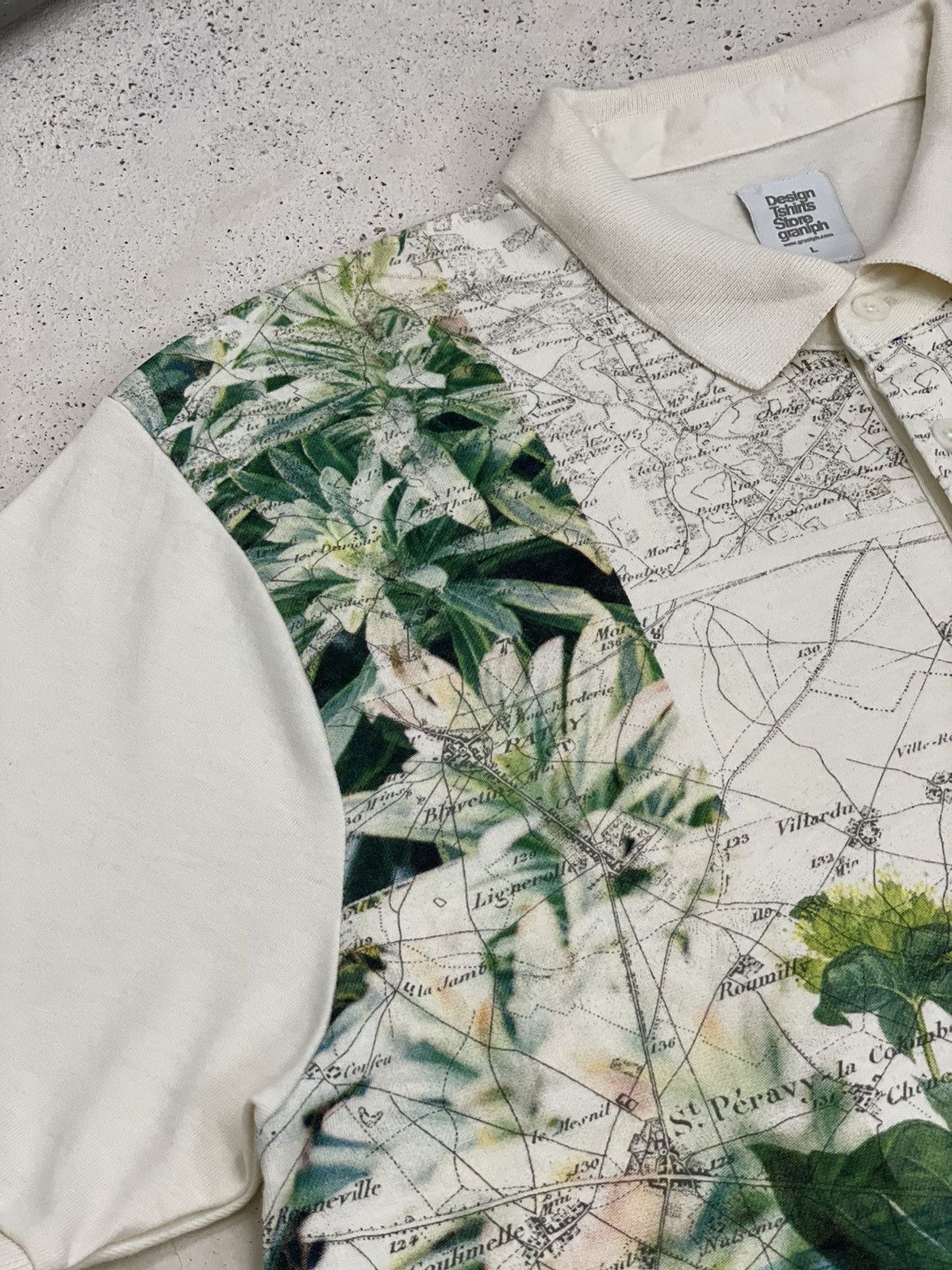 Japanese Brand Old Vintage Map Abstract Polo Size US L / EU 52-54 / 3 - 9 Thumbnail