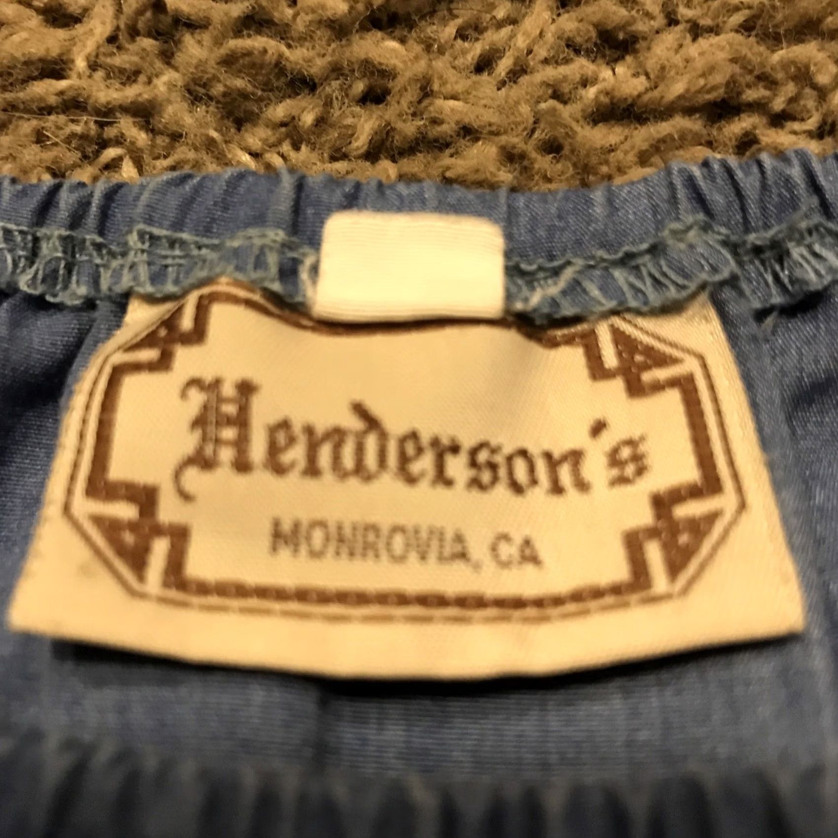 Henderson Hendersons Blouse Women's M Blue Top Crop Native Embroidered Crew Neck Short Sleeve Cotton Blend Lightweight Vintage: No Size Regular Style Cropped Size M / US 6-8 / IT 42-44 - 2 Thumbnail