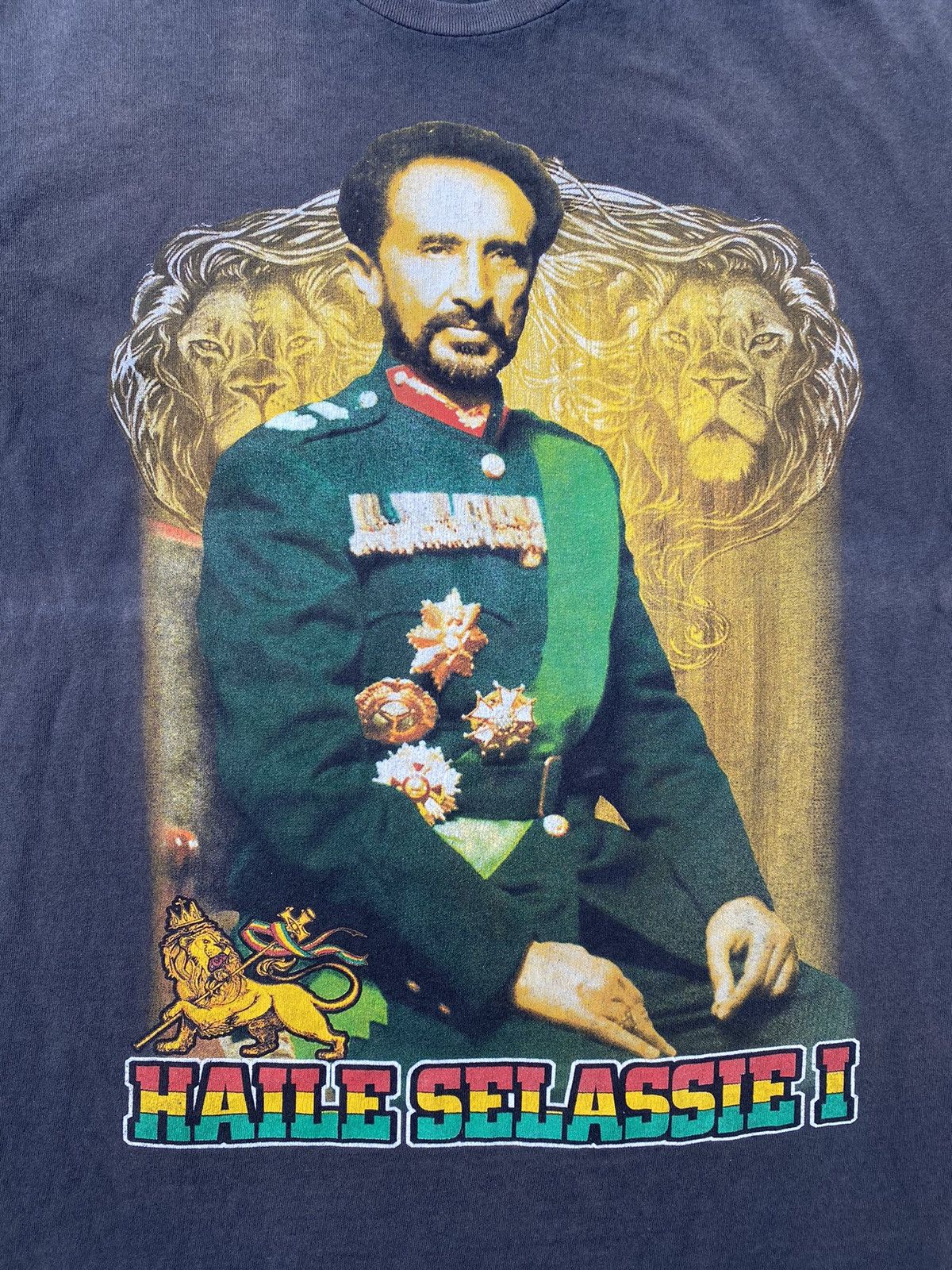 Vintage VINTAGE Haile Selassie Rastafarian Tee Size US XL / EU 56 / 4 - 3 Thumbnail