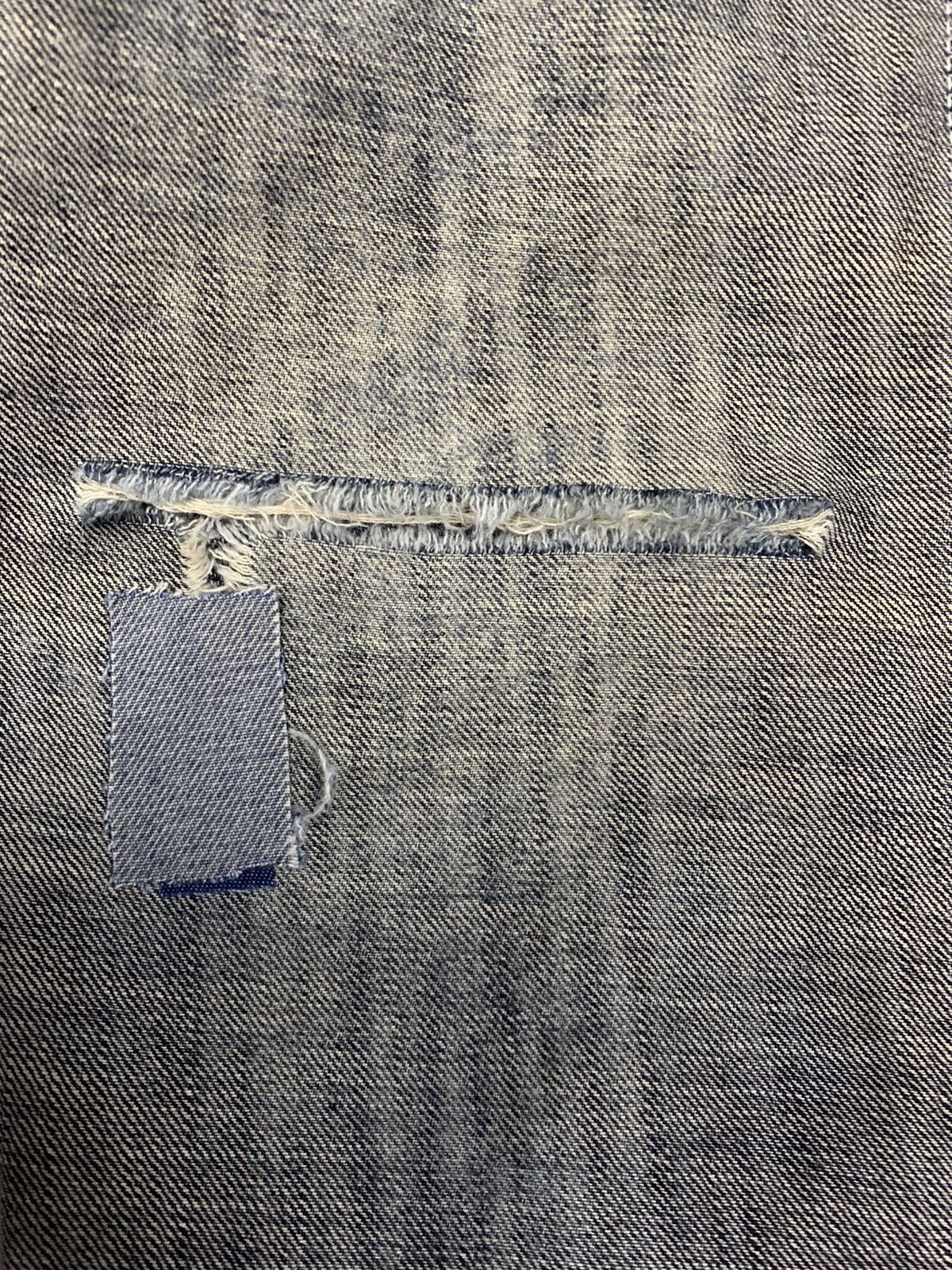 Edwin Vintage Edwin 503 BlueTrip Distressed Jeans Made in Japan Size US 31 - 8 Thumbnail
