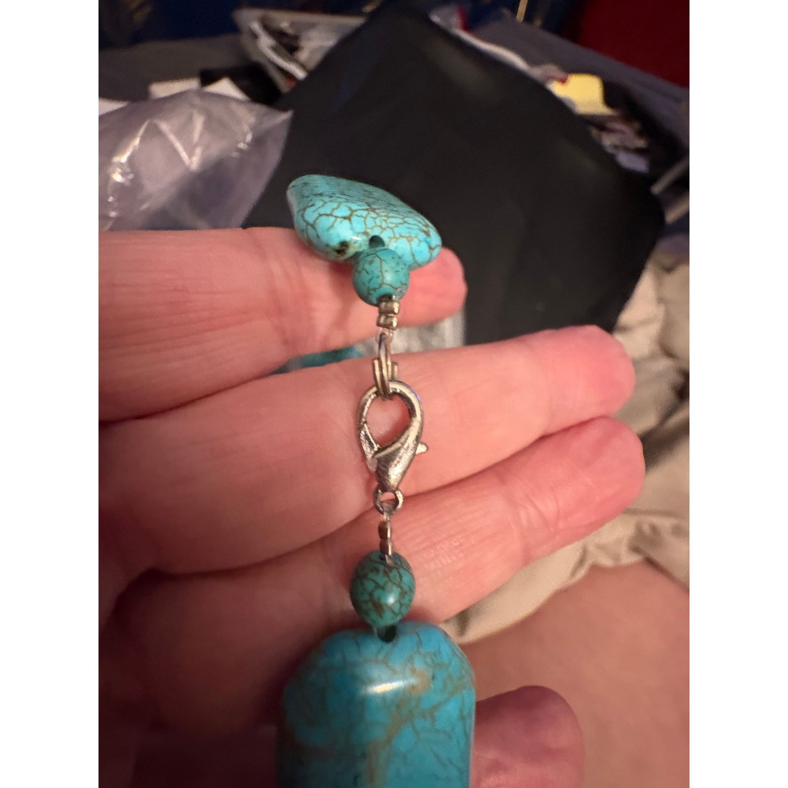 Other Dyed Howlite Turquoise Look 16” Statement Necklace Size ONE SIZE - 4 Thumbnail